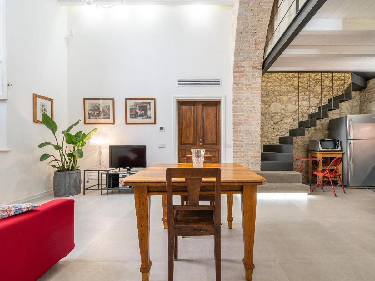 Massimo Boutique Apartment Cagliari Zewnętrze zdjęcie